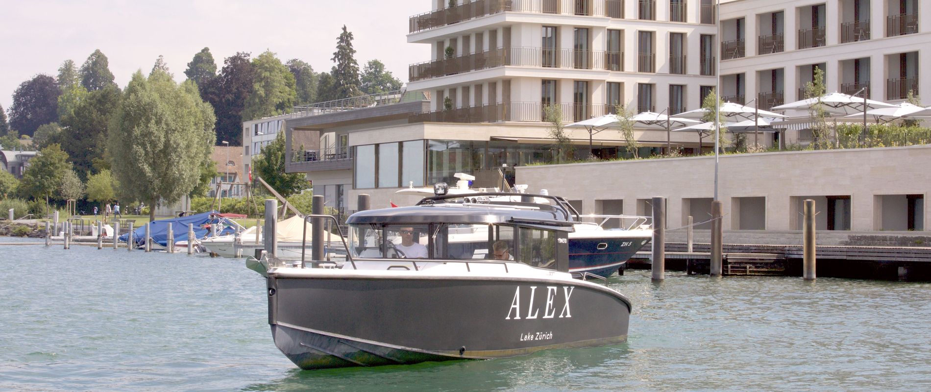 Alex Lake Zurich (瑞士塔爾維爾)